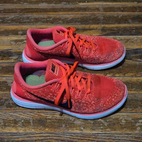 Women's NIKE Free RN Distance Athletic Sneakers Shoes Size 7.5 - Picture 1 of 6